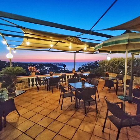 Hotel Ape Regina Casamicciola Terme Eksteriør bilde