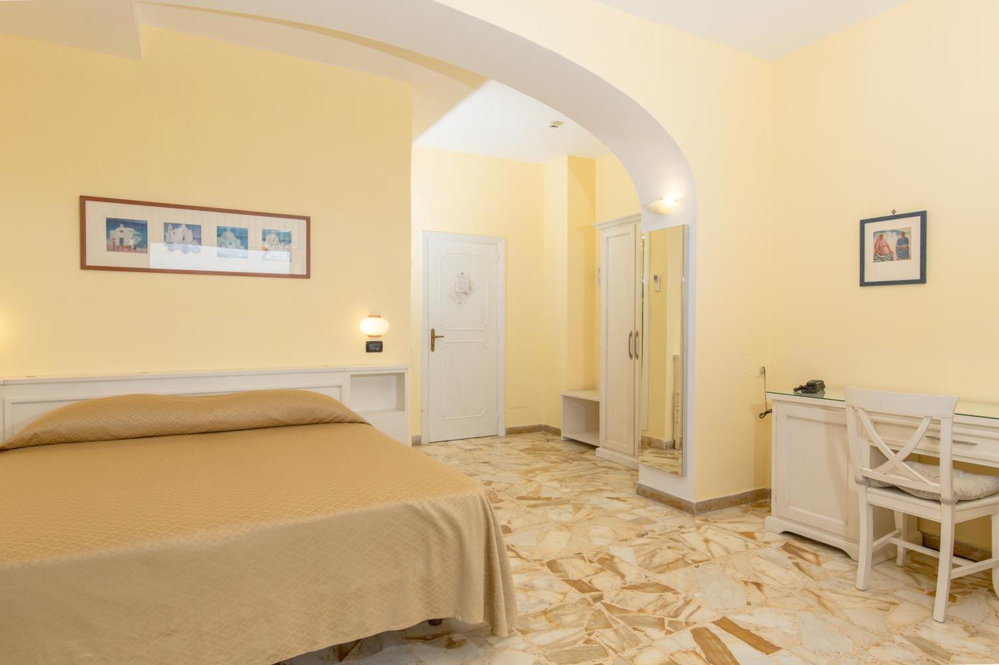 Hotel Ape Regina Casamicciola Terme Eksteriør bilde