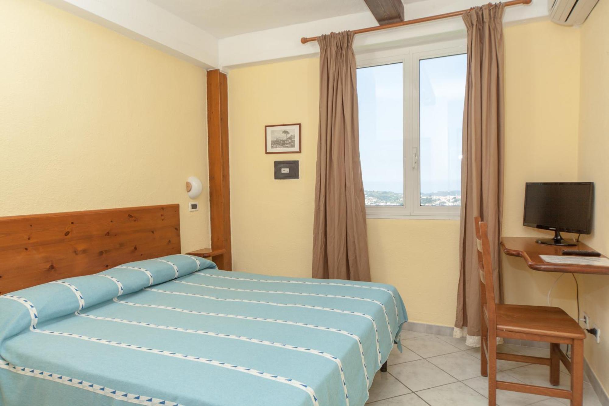 Hotel Ape Regina Casamicciola Terme Rom bilde